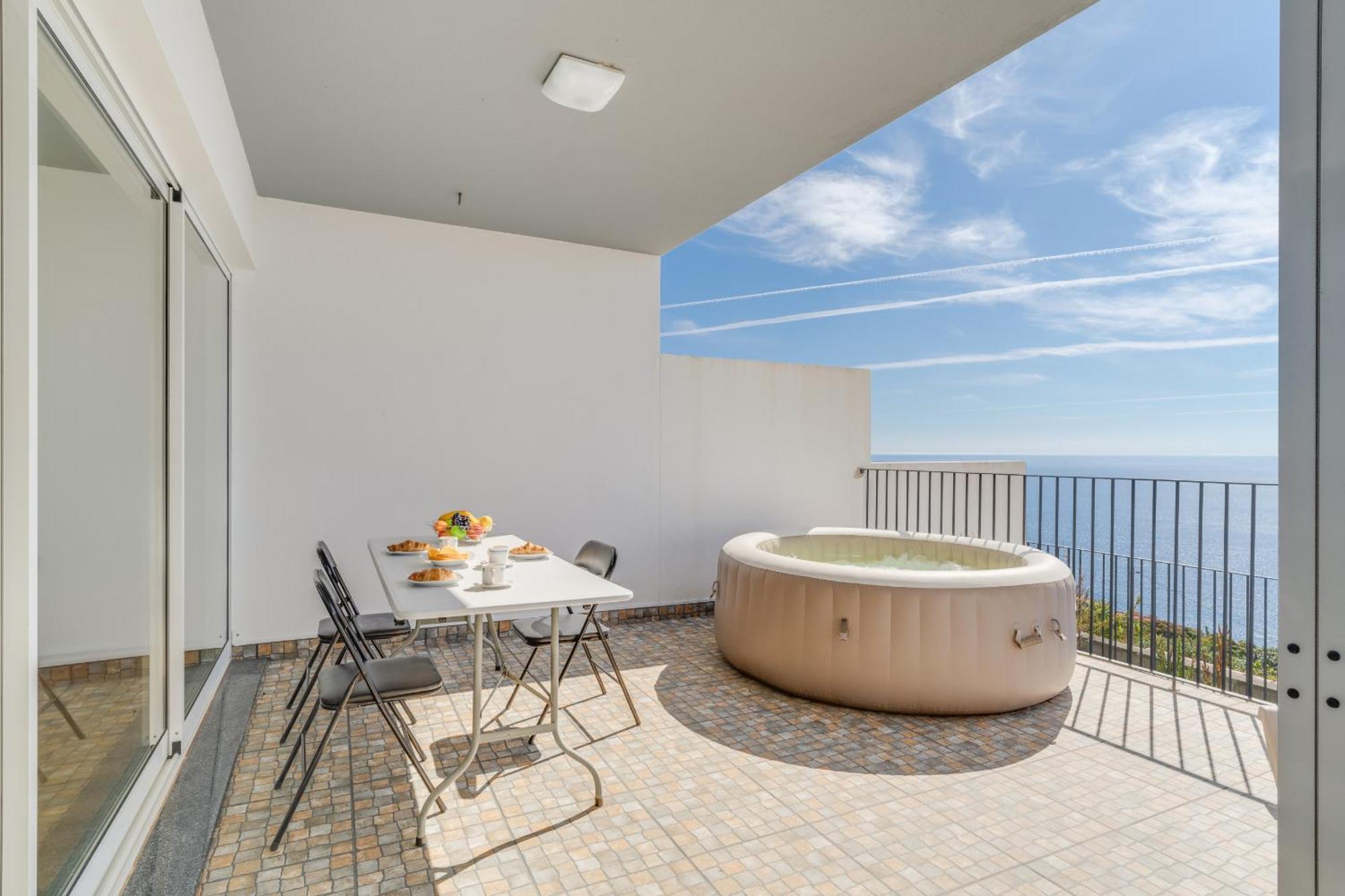 Casa Morena By Atlantic Holiday Santa Cruz  Exterior photo